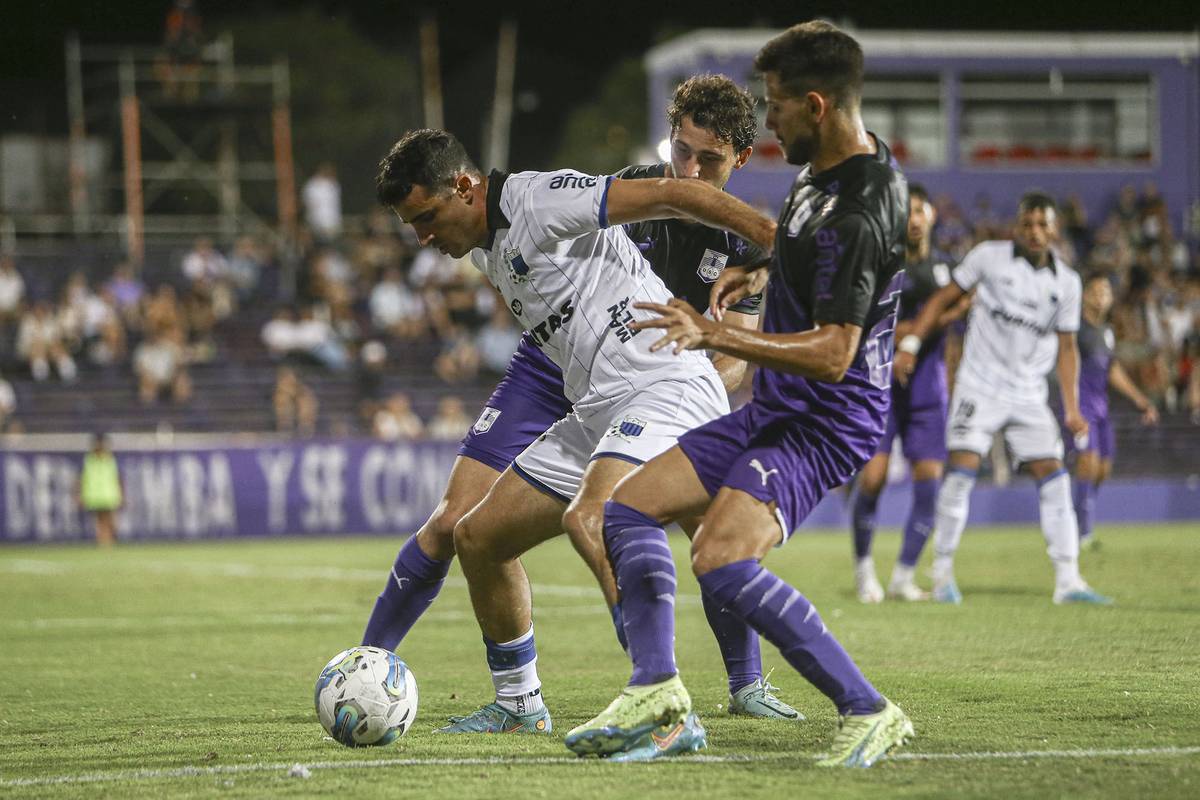 Tabla Anual: el triunfo que puso a Nacional por delante de Defensor y a  cuántos puntos quedó de Peñarol - EL PAÍS Uruguay