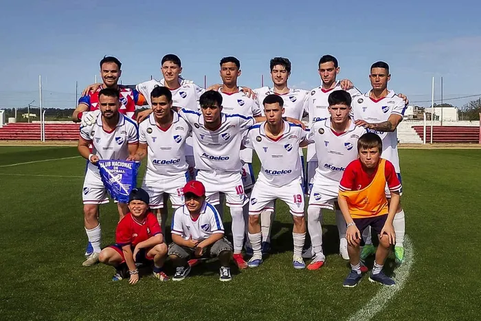 Plantel de Nacional de Florida. · Foto: FutbolFlorida.com