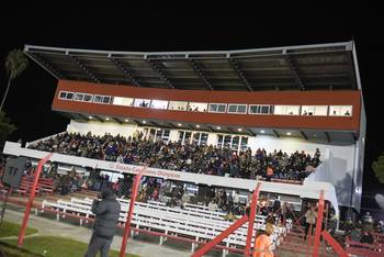 Estadio Campeones Olímpicos, en Florida. · Foto: Gianni Schiaffarino