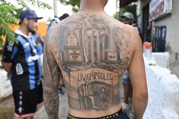 Hinchas de  Liverpool en el estadio Belvedere (archivo). · Foto: Alessandro Maradei
