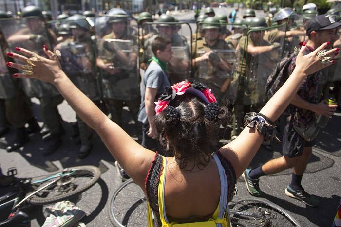 Protestas en Santiago, el 22 de octubre de 2019.  · Foto: Claudio Reyes, AFP