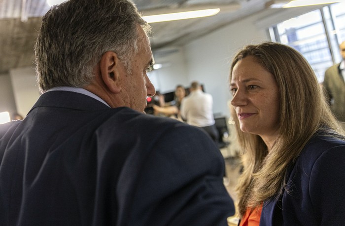 Zaida González y Yamandú Orsi (archivo, noviembre de 2024). · Foto: Ernesto Ryan