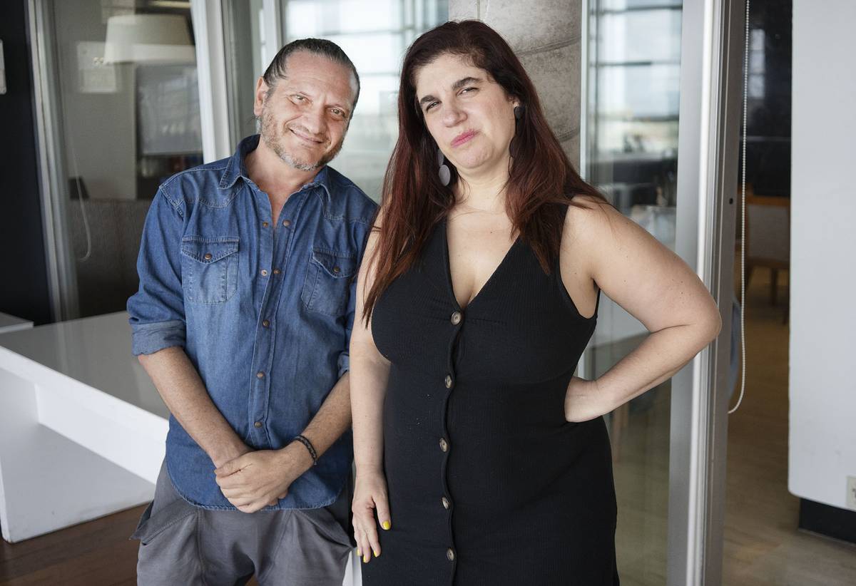 Darío Sztajnszrajber y Luciana Peker proponen deconstruir el amor para “democratizar” los vínculos y el deseo | la diaria | Uruguay Darío Sztajnszrajber y Luciana Peker proponen deconstruir el amor para “democratizar” los vínculos y el deseo | la diaria | Uruguay
