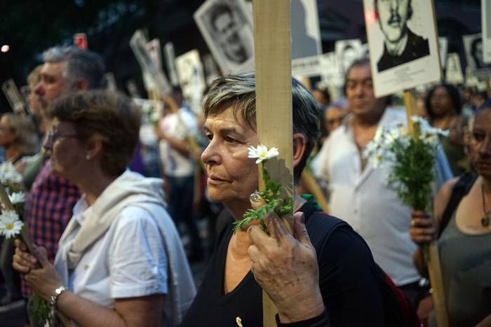 Marcha de las Margaritas, ayer, por 18 de Julio. · Foto: Mariana Greif