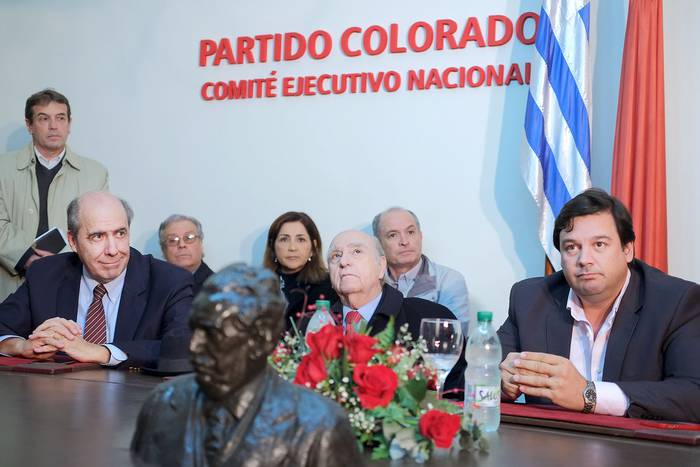 José Amorín Batlle, Julio María Sangunetti y Adrián Peña, durante la elección del nuevo secretario general del Partido Colorado (archivo, mayo de 2017). · Foto: Pablo Vignali