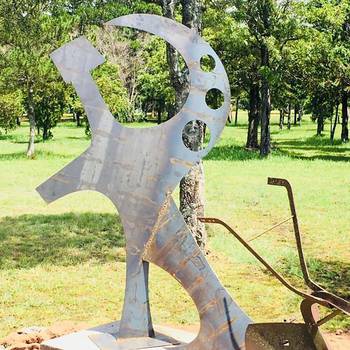 Foto principal del artículo 'PN de Río Negro rechaza memorial por familia de colonos debido a que tiene “simbología del Partido Comunista”' Foto principal del artículo 'PN de Río Negro rechaza memorial por familia de colonos debido a que tiene “simbología del Partido Comunista”'