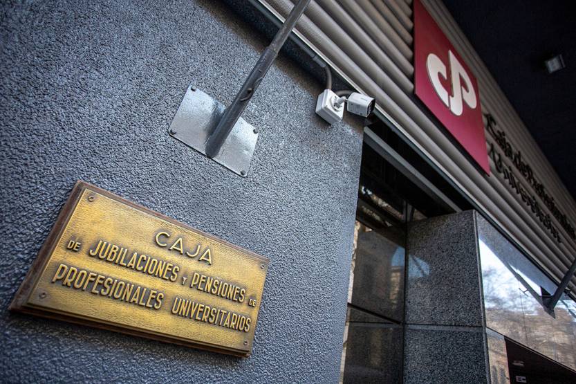 20230304 caja de pofesionales