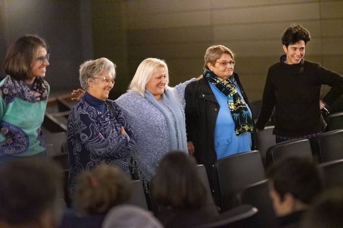 Mayda Burjel, Alba Sena, Sandra Olivera, Norma Espino y Mariana Viñoles. · Foto: Mariana Greif