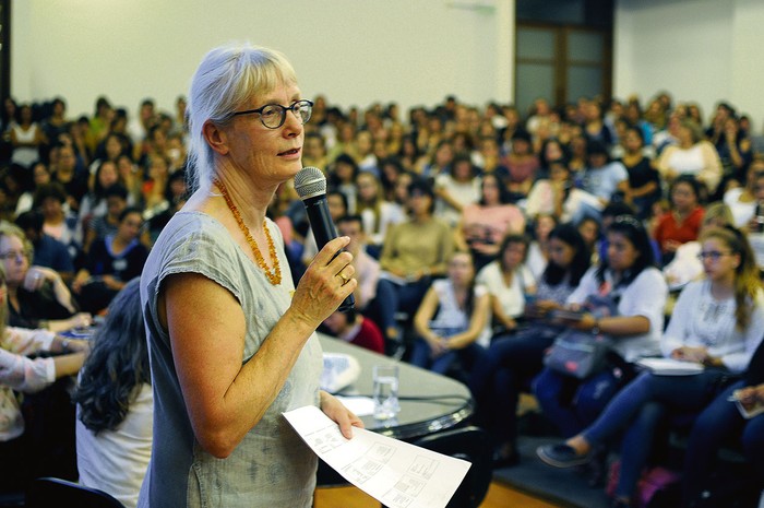 Ingrid Engdahl en la Facultad de Psicología. · Foto: Juan Manuel Ramos