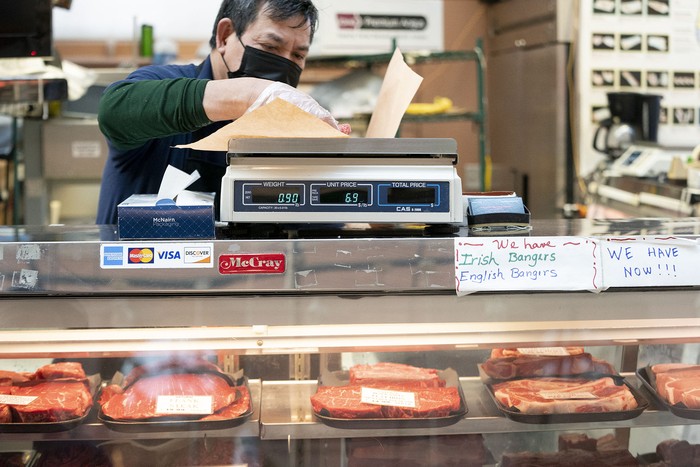 Carnicería en Eastern Market, el martes, en Washington, Estados Unidos. · Foto: Stefani Reynolds, AFP