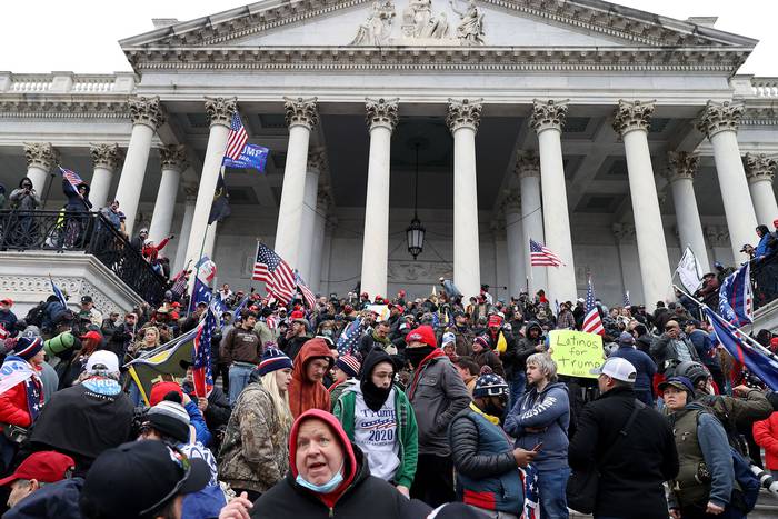 Asalto al Capitolio de los Estados Unidos, el 6 de enero de 2021, en Washington. · Foto: Tasos Katopodis/Getty Images/AFP.
