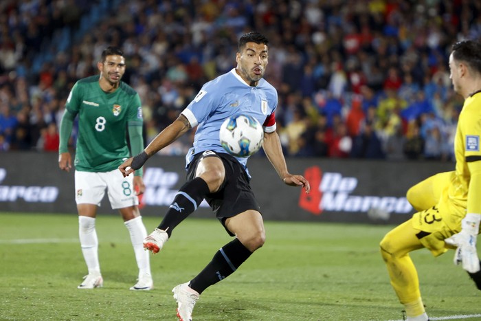 Luis Suárez, el 21 de noviembre de 2023, en el estadio Centenario. · Foto: Camilo dos Santos