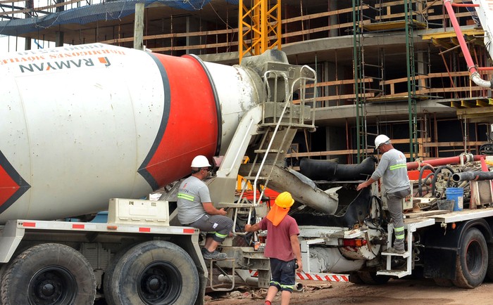 Foto principal del artículo 'La dimensión geográfica del mercado laboral' · Foto: Virginia Martínez  Díaz