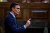 Pedro Sánchez, presidente del Gobierno, ayer, en el pleno del Congreso. Pedro Sánchez, presidente del Gobierno, ayer, en el pleno del Congreso.