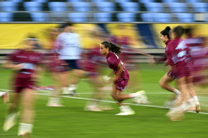 Entrenamiento de la selección española de fútbol femenino, en Gotemburgo, Suecia (21.09.2023). · Foto: Jonathan Nackstrand, AFP