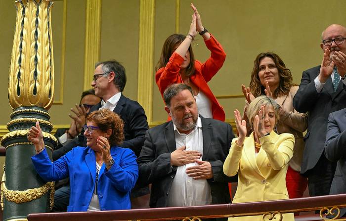 Oriol Junqueras, presidente de Esquerra Republicana de Catalunya, tras la aprobación final de la ley de amnistía para los separatistas catalanes, el 30 de mayo, en el Congreso en Madrid. · Foto: Javier Soriano, AFP