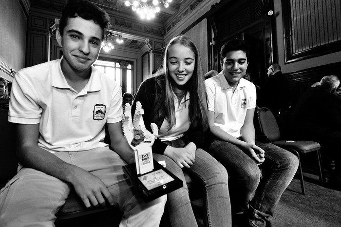 Axel Cuendes, Belén Barreto y Nicolás Borges. Foto: Federico Gutiérrez