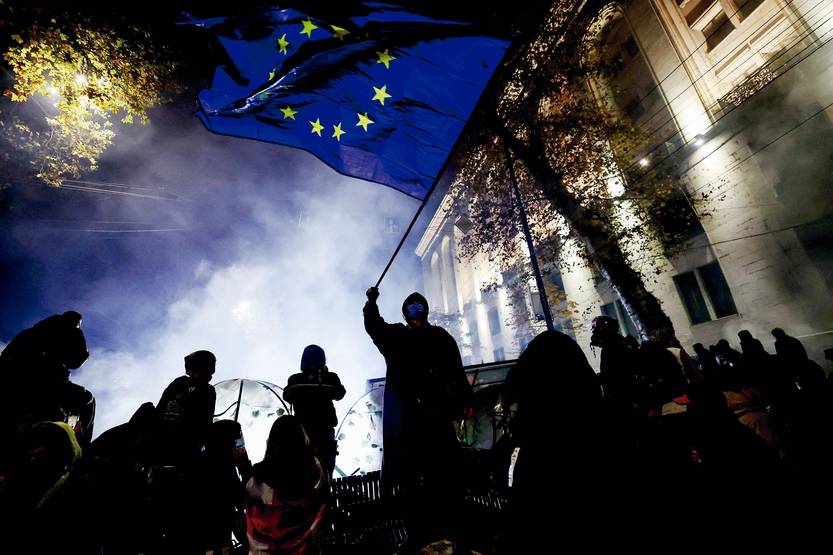 le monde 38 - ¿Defensa europea?