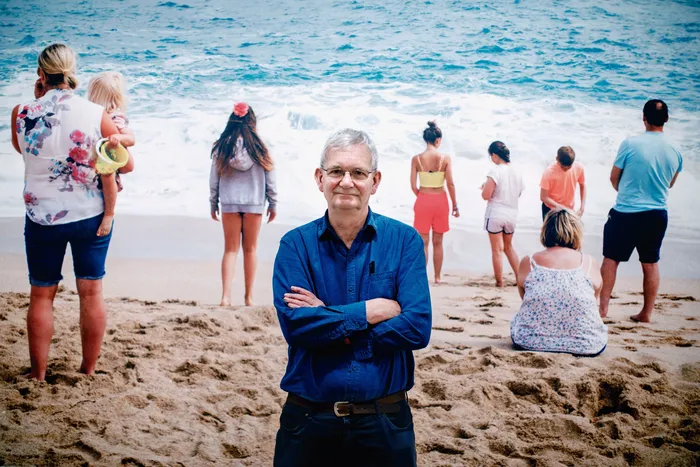 Martin Parr en su muestra "Only Human: Photographs", en la National Portrait Gallery de Londres, en marzo de 2019. · Foto: Tolga Akmen, AFP