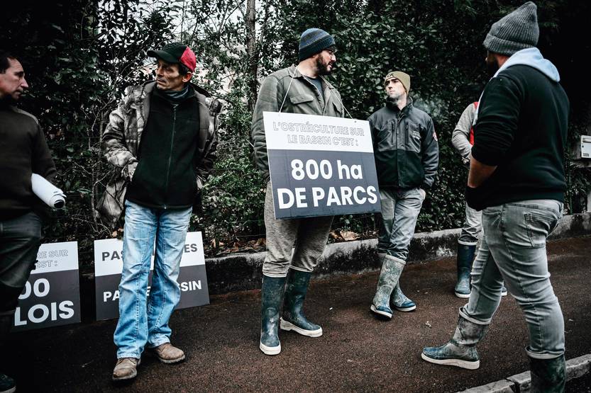 le monde 36 - Resistir más que desobedecer