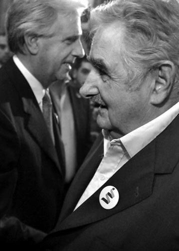 José Mujica y Tabaré Vazquez en el Palacio Legislativo. / Foto: Javier Calvelo (archivo, febrero de 2011)