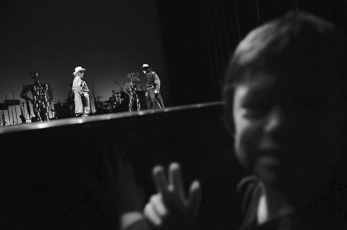 Clowns Sin Fronteras, el miércoles, en el Teatro Solís.  · Foto: Nicolás Celaya