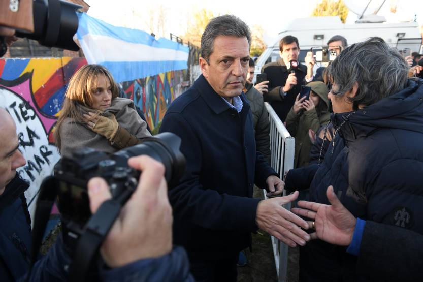 Sergio Massa vota en las PASO