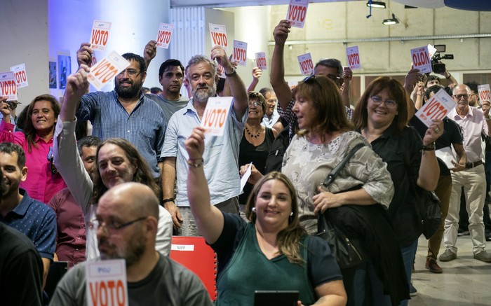 Plenario Departamental de Montevideo, el 20 de marzo, en La Huella de Seregni. · Foto: Alessandro Maradei