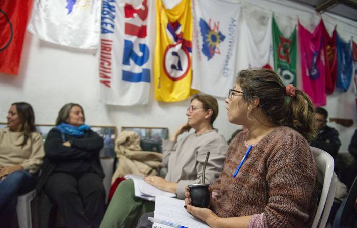 Reunión de dirigentes del Frente Amplio con militantes de Tacuarembó (archivo, mayo de 2022). · Foto: Alessandro Maradei