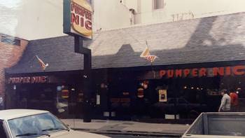 Fachada local Pumper Nic.