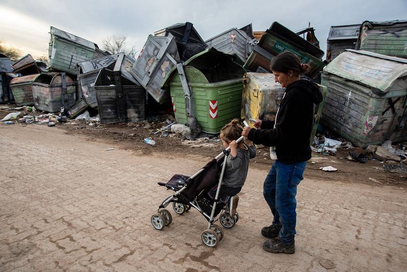 Lento 153 - Mientras tanto, resistir 01