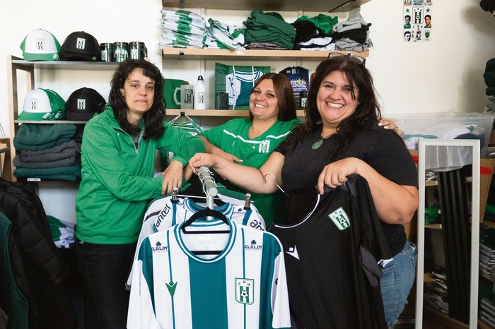 Mariana Voetter, Daniela Centena y Rosana Echeverry. · Foto: Alessandro Maradei
