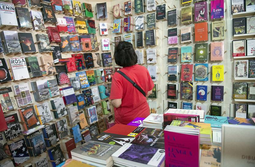 feria del libro RS93467_20211028AM_003
