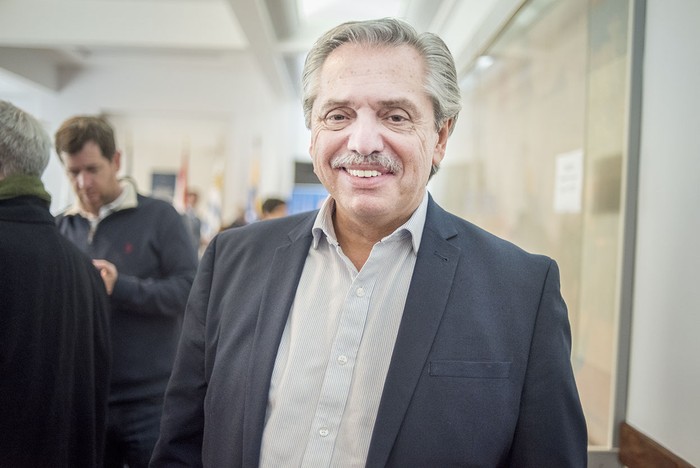 Alberto Fernández, ayer, durante un encuentro con la prensa, en el edificio del Mercosur.
 · Foto: Ricardo Antúnez