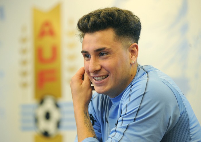 José María Giménez, hoy, durante la conferencia de prensa en el Complejo Celeste.  · Foto: Federico Gutiérrez