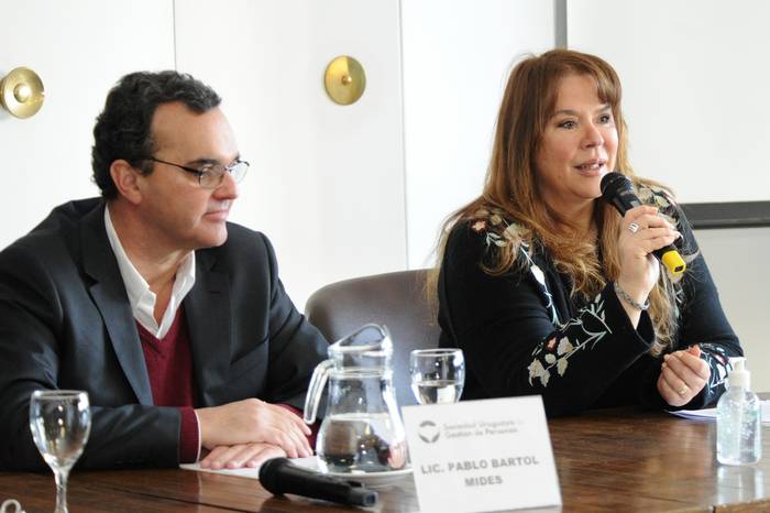 Pablo Bartol y Gabriela Bazzano. · Foto: Presidencia, s/d de autor