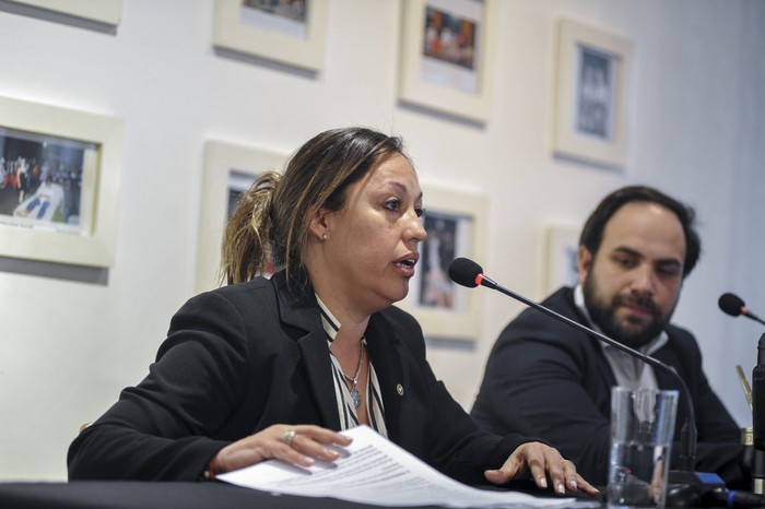 Fernanda Cardona y Gonzalo Civila, durante el relanzamiento de Provas. · Foto: Agustina Grenno, Presidencia de la República