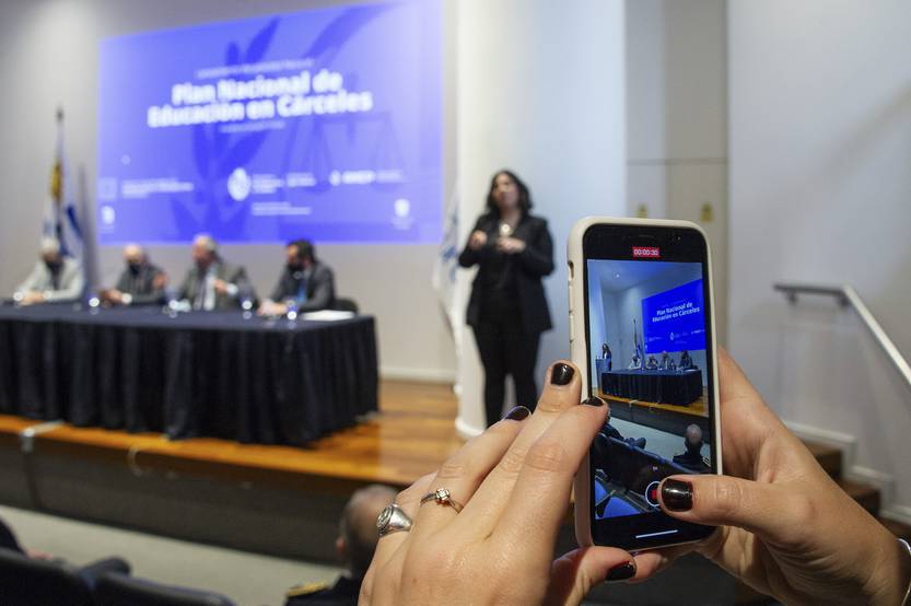 20211019 educación en cárceles