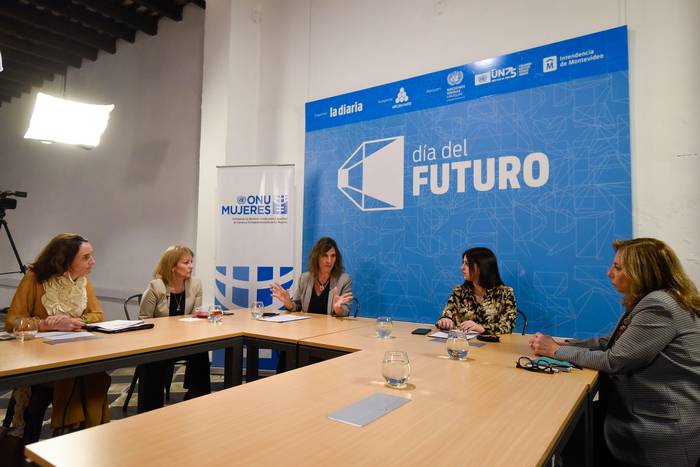 Mujeres en la política, actividad del Día del Futuro 2020 en La Diaria. · Foto: Federico Gutiérrez