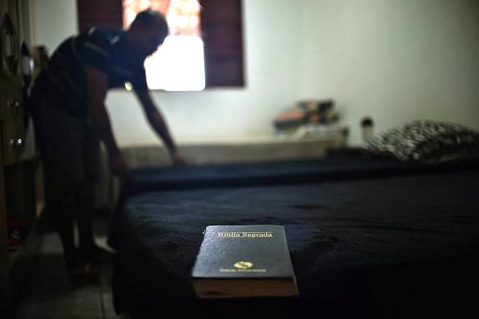 Foto principal del artículo 'El gobierno de Brasil destinó a entidades cristianas 70% de los fondos para organizaciones que tratan el uso problemático de drogas' · Foto: Andre Borges, Agencia Brasilia