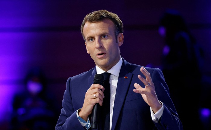 Emmanuel Macron, presidente francés, durante una reunión mundial para la igualdad de género convocada por ONU Mujeres.
 · Foto: Ludovic Marin, AFP