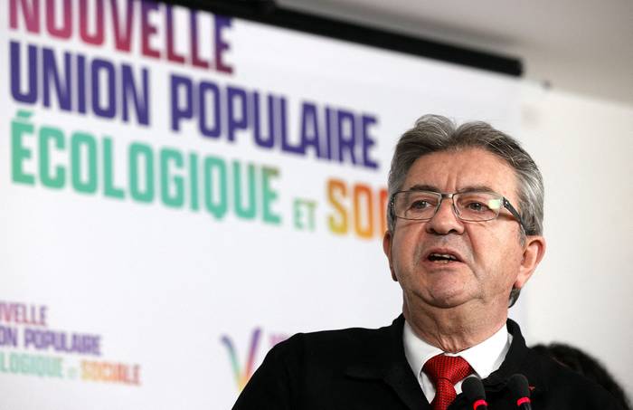 Jean-Luc Melenchon durante una conferencia de prensa, el 7 de junio, en París. · Foto: Geoffroy Van Der Hasselt / AFP