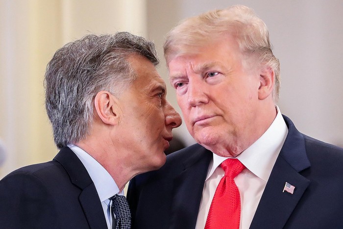 Mauricio Macri y Donald Trump en la Casa Rosada, ayer.  · Foto: Presidencia argentina, AFP.