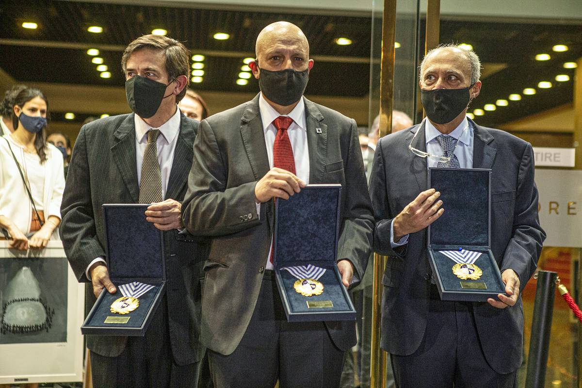Radi en el homenaje al GACH: "El escenario epidemiológico está aún distante de ser plenamente resuelto" | la diaria - Vimarsana News