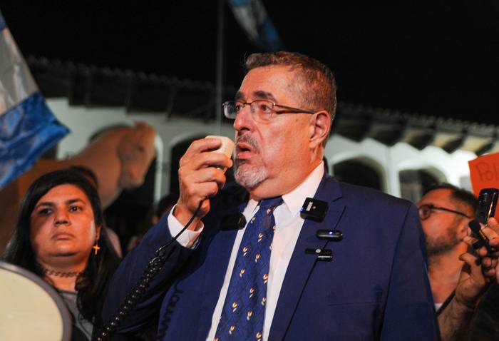 Bernardo Arévalo, candidato presidencial guatemalteco, en Ciudad de Guatemala (01.07.2023). · Foto: Silvia Rodríguez, AFP