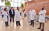 Presentación de la nueva técnica LAMP de hisopado desarrollada por el Instituto Pasteur, el martes, en el Hospital de Tacuarembó. · Foto: Presidencia, s/d de autor Presentación de la nueva técnica LAMP de hisopado desarrollada por el Instituto Pasteur, el martes, en el Hospital de Tacuarembó. · Foto: Presidencia, s/d de autor