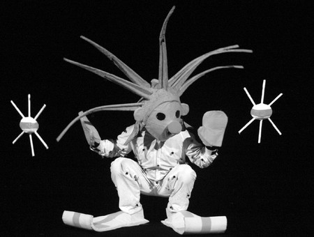 Kohi, de Pampinak Teatro. · Foto: Alfredo Güelfi Kohi, de Pampinak Teatro. · Foto: Alfredo Güelfi