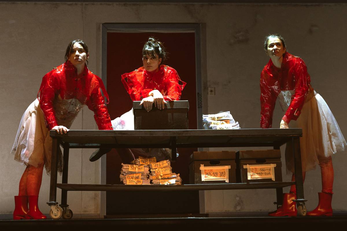 Reestreno de Autopsia sobre lo impune, en torno a las muchachas de abril | la diaria | Uruguay