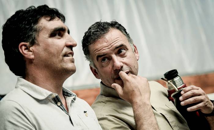 Andrés Lima y Yamandú Orsi (archivo, octubre de 2020). · Foto: Javier Calvelo, adhocFOTOS
