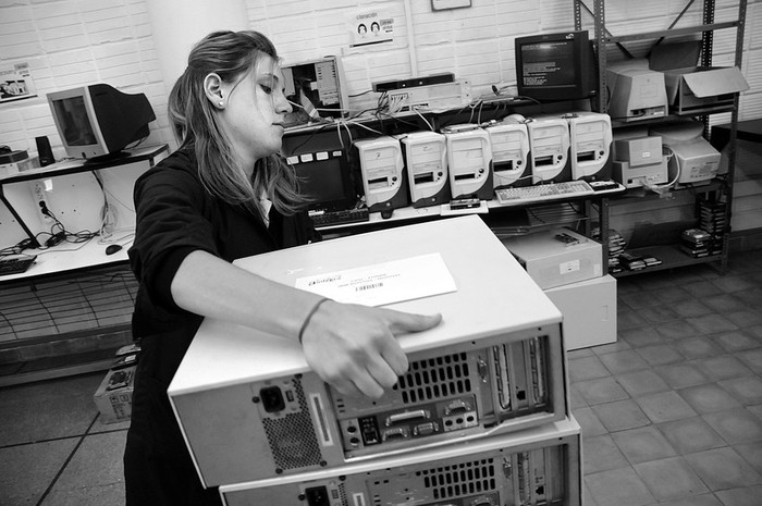 Rosario Sosa en el taller del plan Antel Integra. · Foto: Pablo Nogueira